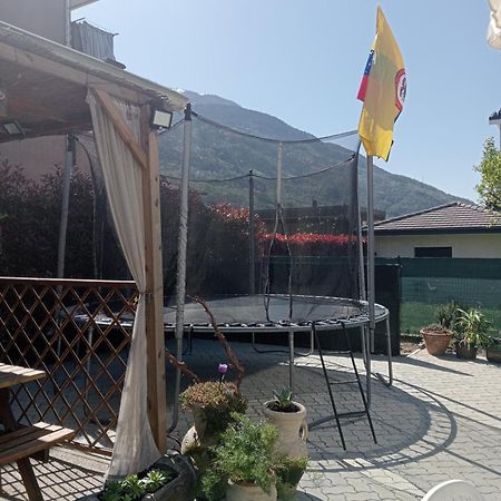 Apartmán La Casa Degli Ospiti Morbegno Exteriér fotografie
