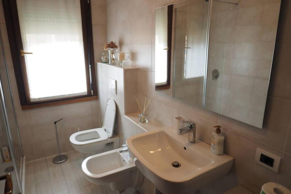 Apartmán La Casa Degli Ospiti Morbegno Exteriér fotografie