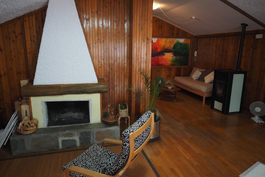 Apartmán La Casa Degli Ospiti Morbegno Exteriér fotografie